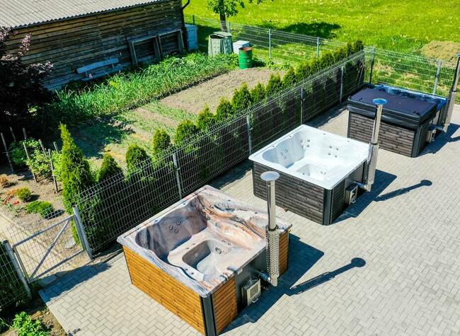 Balia ogrodowa kwadratowa Jacuzzi Ruska BANIA 225x225cm