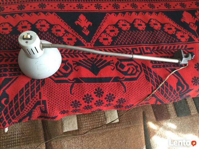 Lampa biurkowa z czasów PRL-u