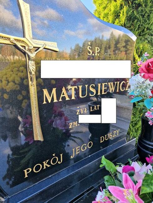 Sprzątanie i konserwacja grobu pomnika, odnowa liter