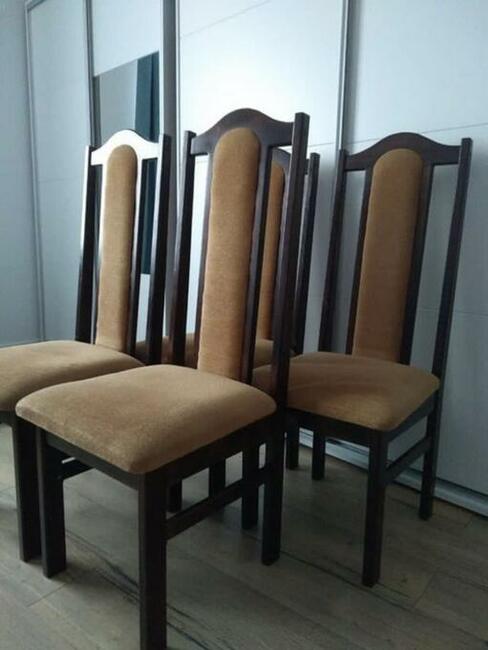 Krzesla drewniane brazowe na wymiar Warszawa meble do salonu