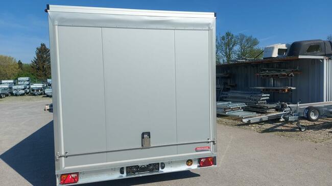 Przyczepa wystawowa Woermann event przyczep woermann