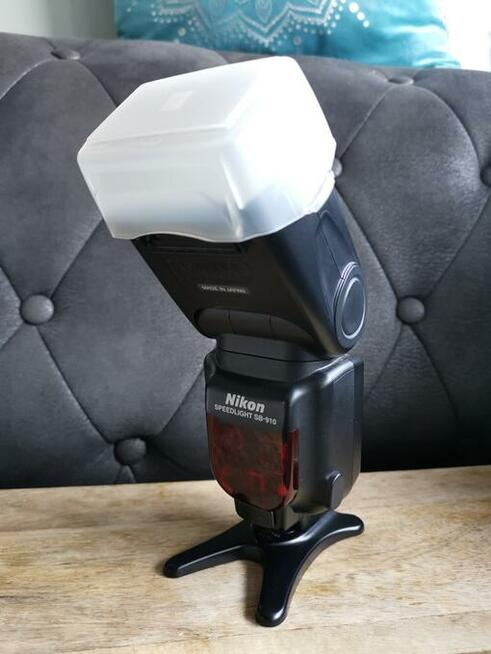 Lampą błyskowa Nikon Speedlight SB - 910