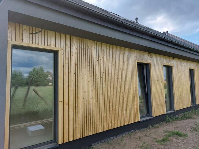 Elewacje drewniane remo domów drewnianych, ciesielstwo stola