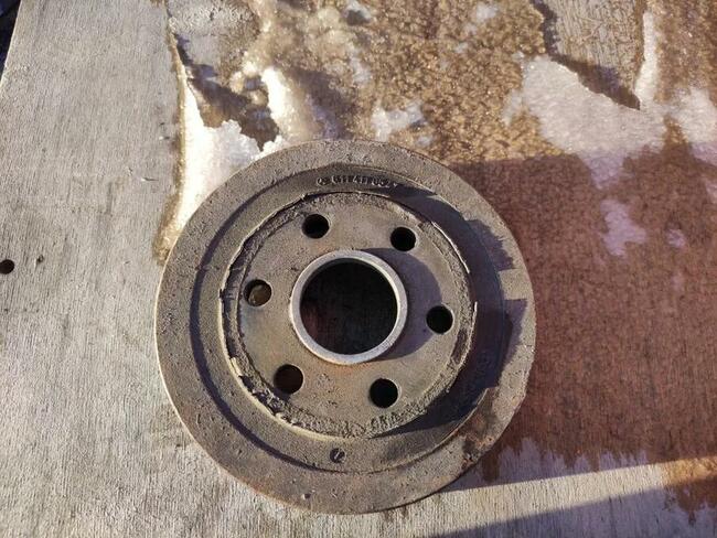 Tłumik drgań wału napędowego Mercedes T1 Kaczka Tylny most