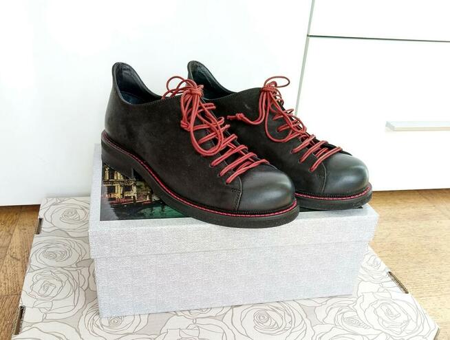 Nowe buty damskie Venezia