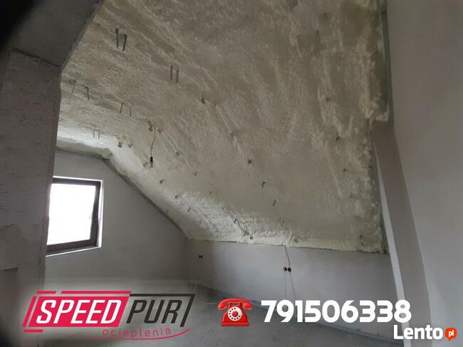 Piana PUR Ocieplanie Poddasze Wiązary Dach Strop Strych