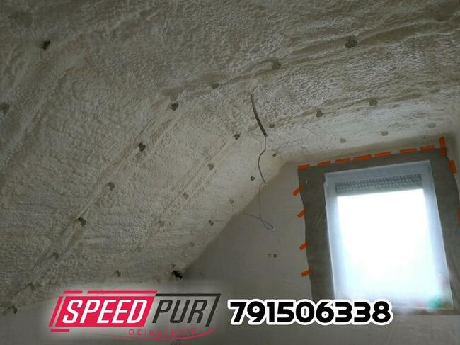 Piana PUR Ocieplanie Poddasze Wiązary Strop Gubin SpeedPur