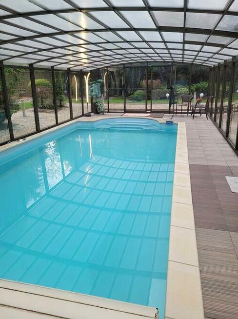 Dom z krytym basenem w Milanówku!!!