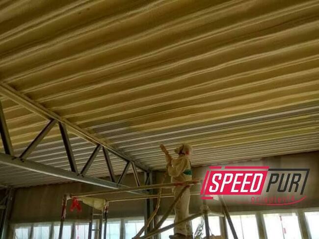 Piana PUR Ocieplanie Poddasze Wiązary Strop Gubin SpeedPur