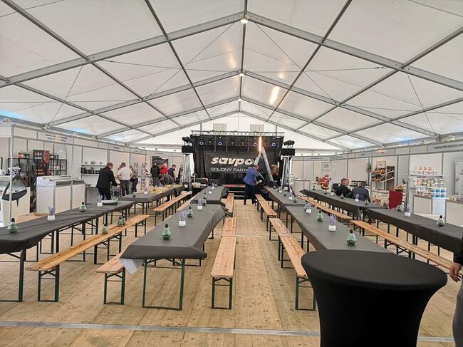 Wynajmę halę namiotową