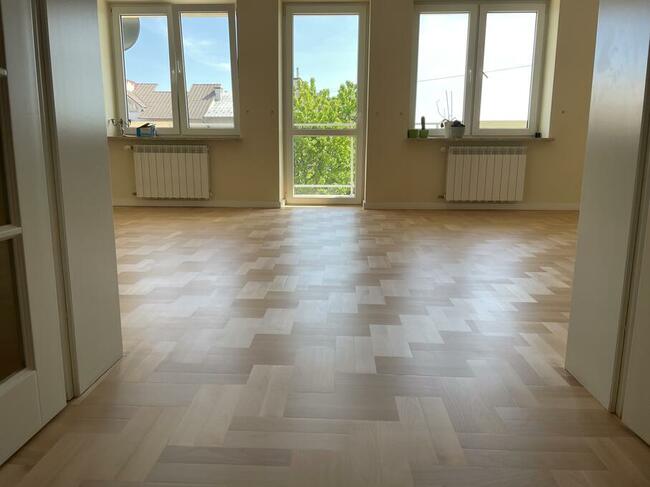 Cyklinowanie podłóg bezpyłowo