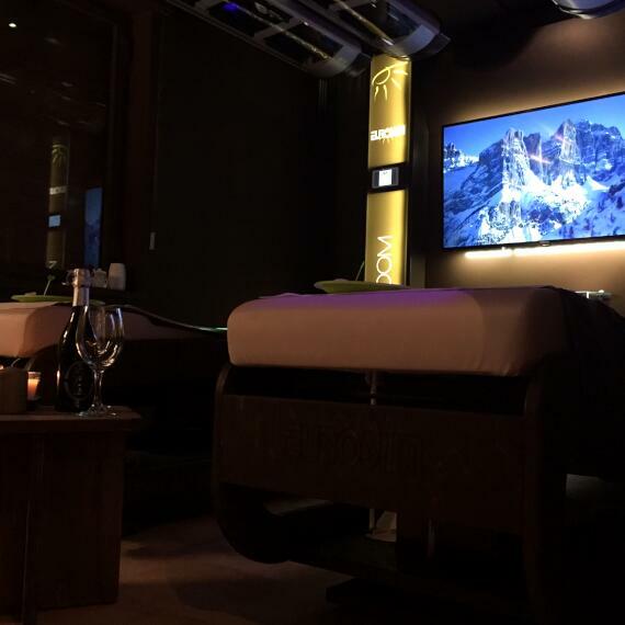 Solarium Słoneczna łączka, Łóżko masujące SPA