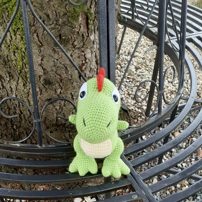 Dinozaur Dragon T-rex na szydełku