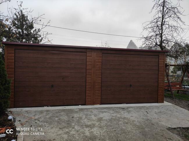 Garaż blaszany z profila