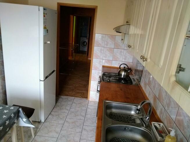 Pokój jednoosobowy dla studenta pochodzącego z Polski