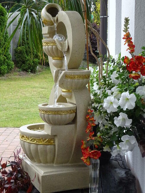 FONTANNA OGRODOWA 8 wys. 108 cm !!! ośw. LED !