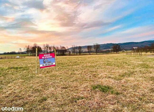 Działka z możliwością budowy 2 domów