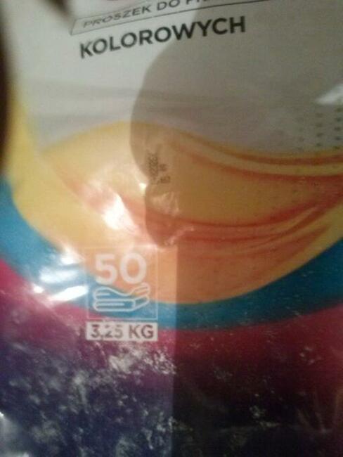 Proszek do prania Ultra kolor, 3,25 kg, 50 prań, 20 zł.