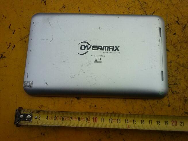 Tablety 2 szt. do naprawy, bez akcesoriów, po 20 zł.