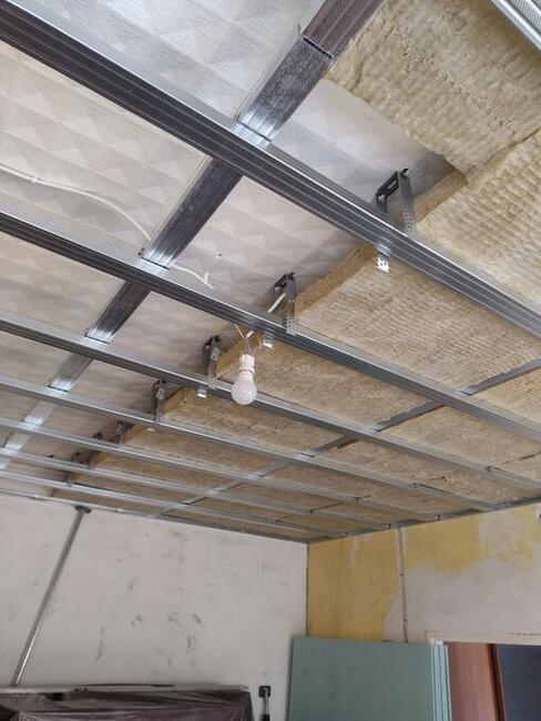 Sufity podwieszane -wykonczenia wnętrz