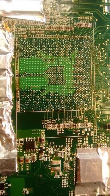 Lutowanie procesorów--Elektronika mikroskopowa-Reballing BGA