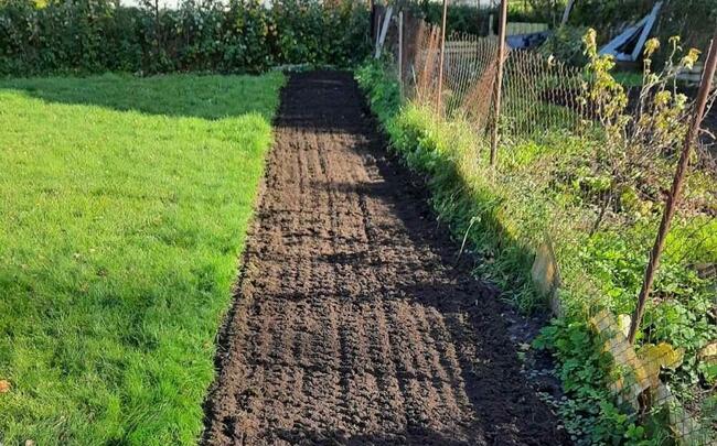 Równanie terenu uprawa GLEBOGRYZARKA SEPARACYJNA