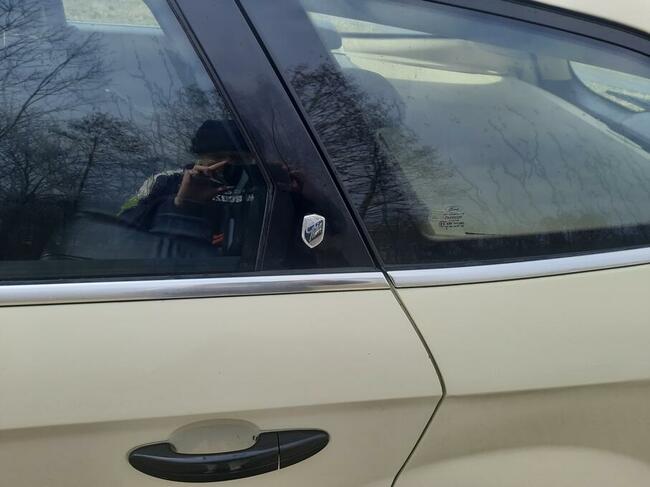 Ford mondeo mk4 convers+ ghia 2.0 diesel