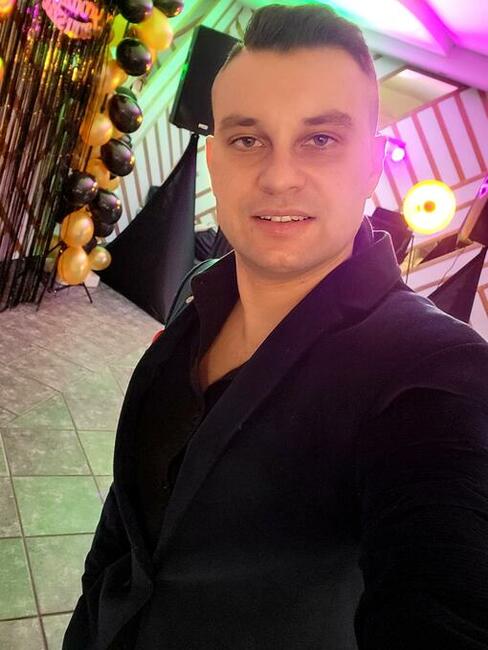 DJ konferansjer oprawa muzyczna 18 stki wesela imprezy