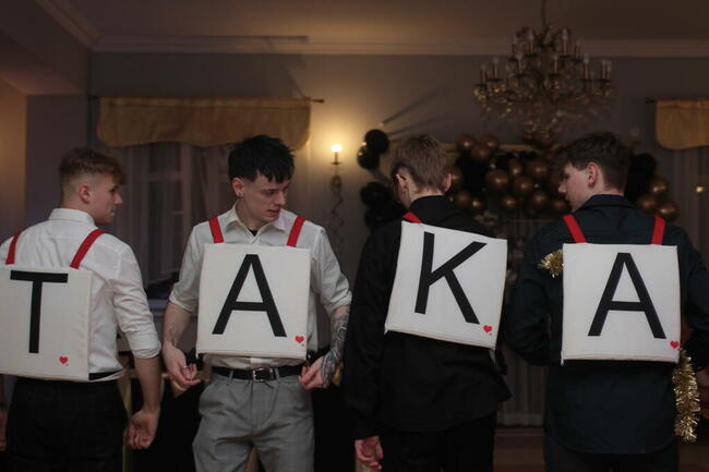 DJ konferansjer oprawa muzyczna 18 stki wesela imprezy