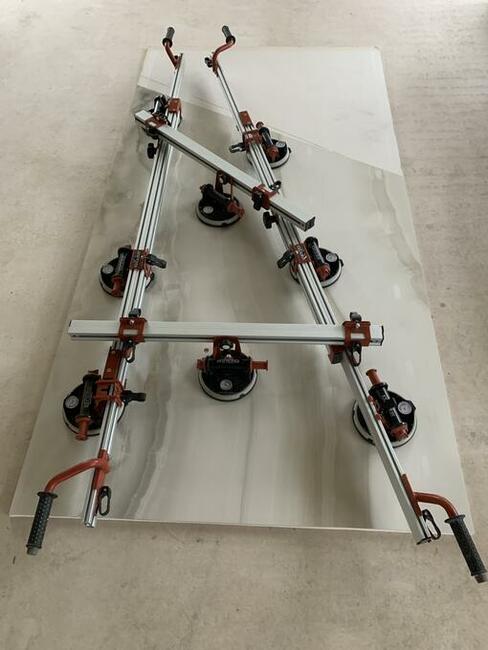 Rama, nosidło do płyt wielkoformatowych, spieków kwarcowych