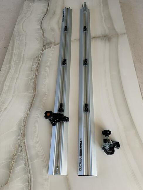 Rama do przenoszenia płyt wielkoformatowych, spieków