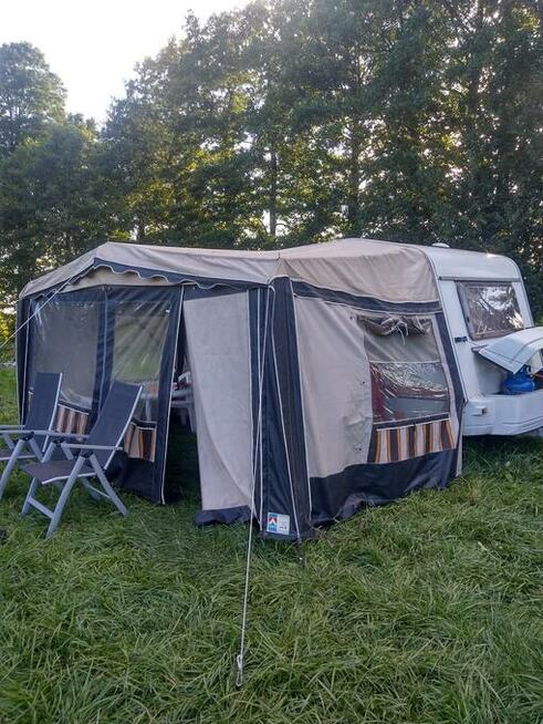 Przyczepa kempingowa