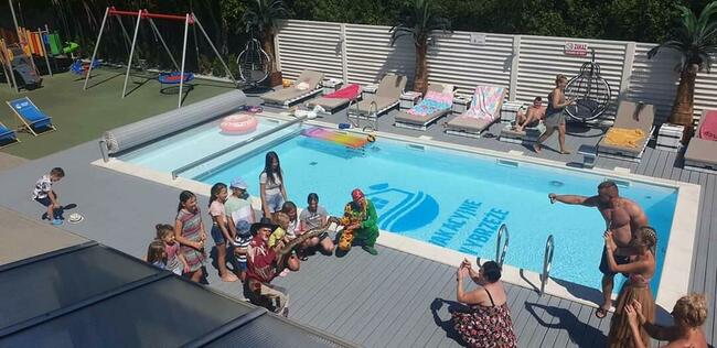 Domki Wakacyjne z basenem Mielno