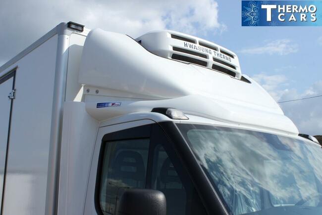 Wypożyczalnia lodówek/Lodówka na kółkach/Mobilna lodówka