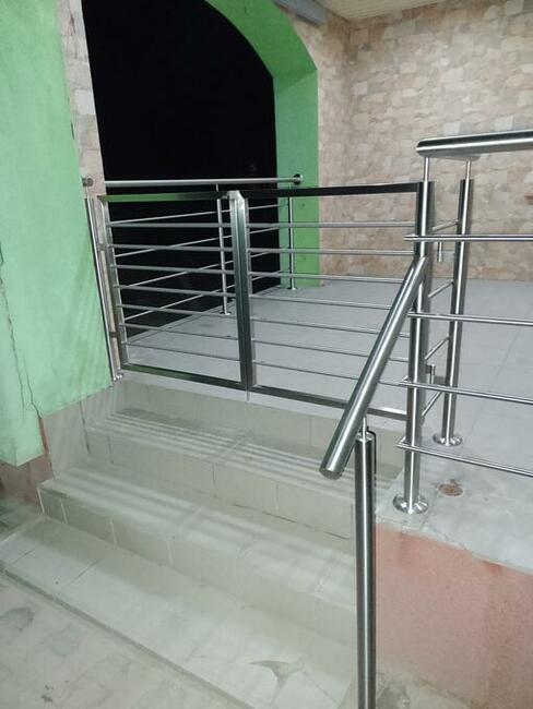 Balustrady nierdzewne