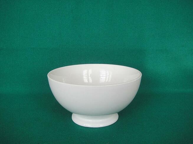 Miseczka porcelanowa biała o pojemności ok.500 ml
