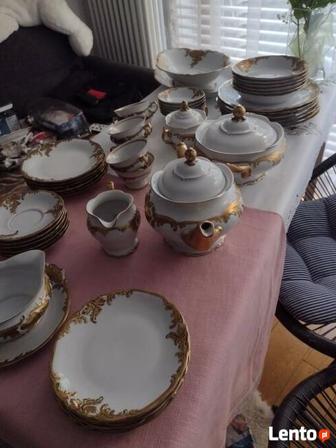 Porcelanowa ręcznie pozłacana zastawa obiadowa dla 6osob