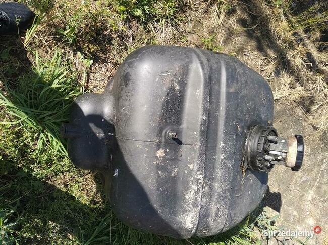 Bak zbiornik paliwa Atego Mercedes