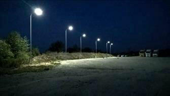 Prace elektryczne z podnośnika koszowego