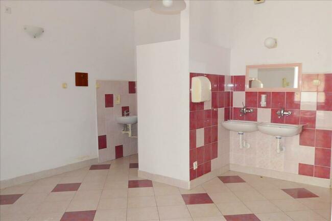 Lokal na gabinet lekarski, Piotrkowska