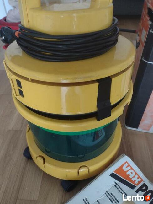 Odkurzacz z opcją na wode