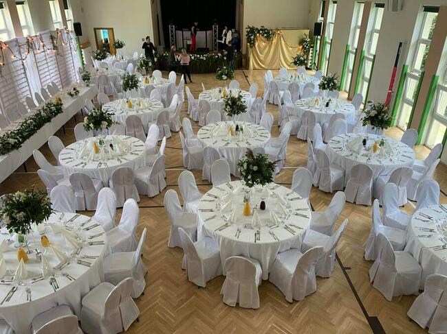 Napis Love 3D foto budka ciężki dym czerwony dywan