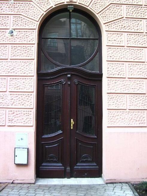 Renowacja drzwi . okien. mebli