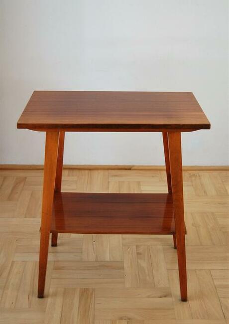 Stolik pod radio i TV, PRL, modernizm, mahoń