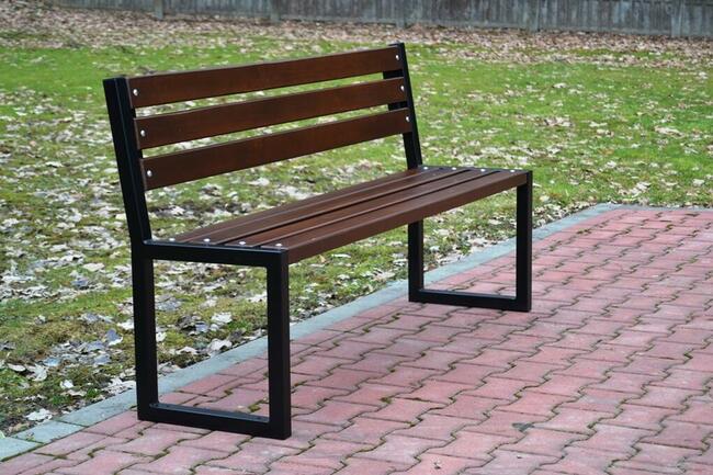 Ławka metalowa miejska ogrodowa drewniana parkowa śruby W187