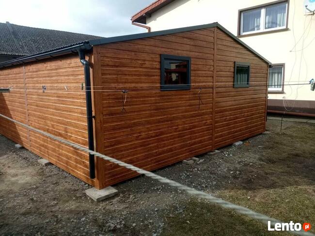 Garaż ..Hala stalowa . Producent