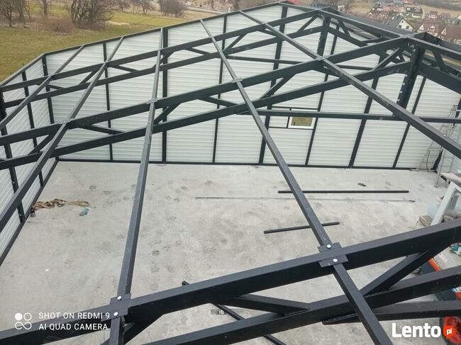 Garaż ..Hala stalowa . Producent