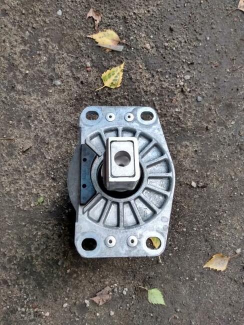 Poduszka Hydro mounting Porsche Carrera