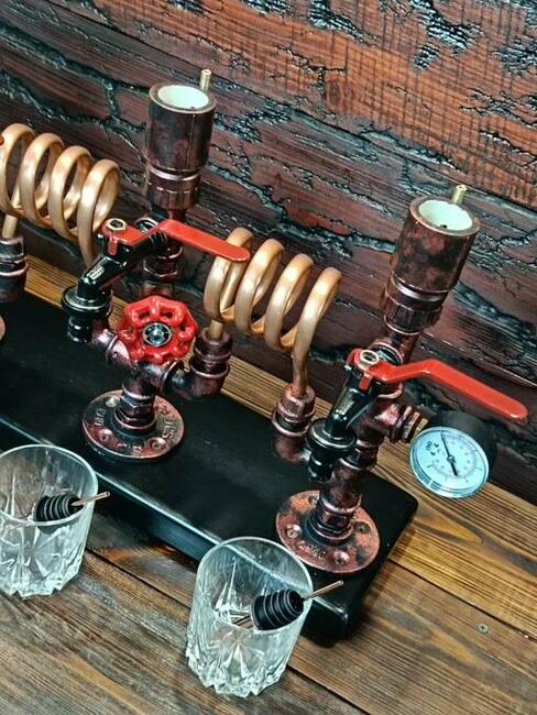 Stojak, dozownik lub nalewak do alkoholu Symbioza