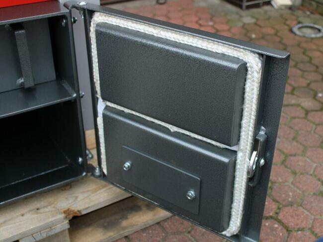 Kocioł piec kotły na drewno węgiel UKS 3-kanały 23KW 180m2